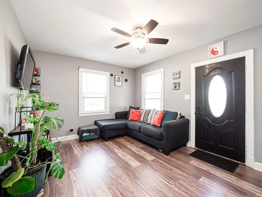 501 S Kerth Avenue, Evansville, IN 47714 - #2