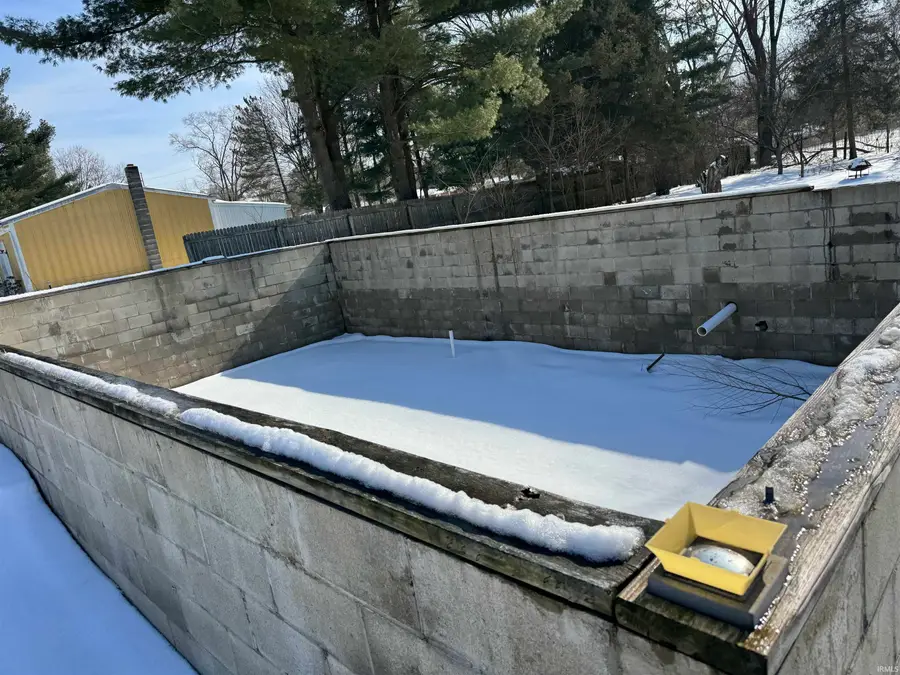 10710 Fairview Avenue, Osceola, IN 46561 - #3