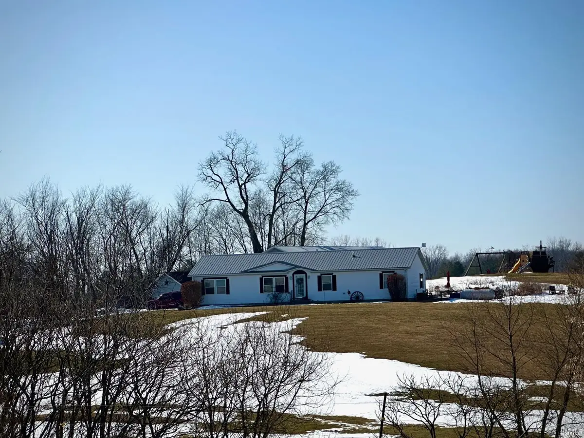 3487 S 800 E Road, Hamilton, IN 46742 - #1