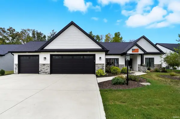 1094 Midnight Chase Grove, Fort Wayne, IN 46845