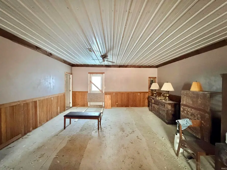 4541 W 1350 S Road, Jasonville, IN 47438 - #3