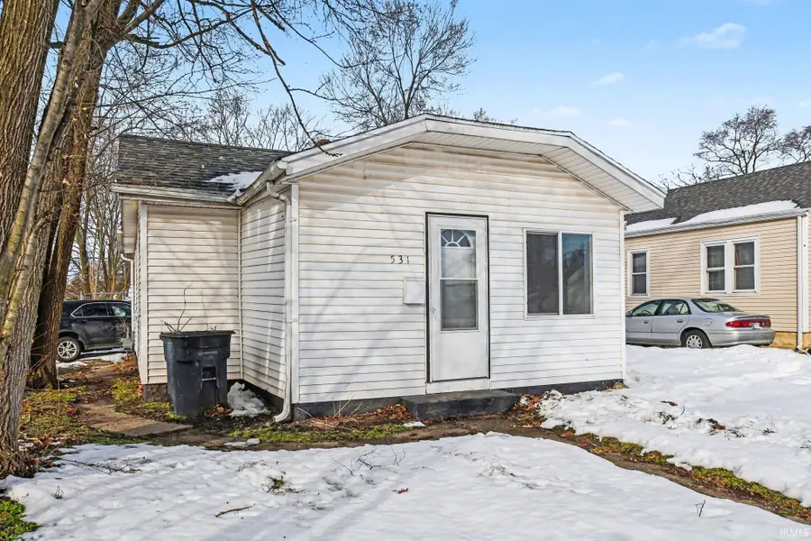 531 S Logan Street, South Bend, IN 46615 - #2