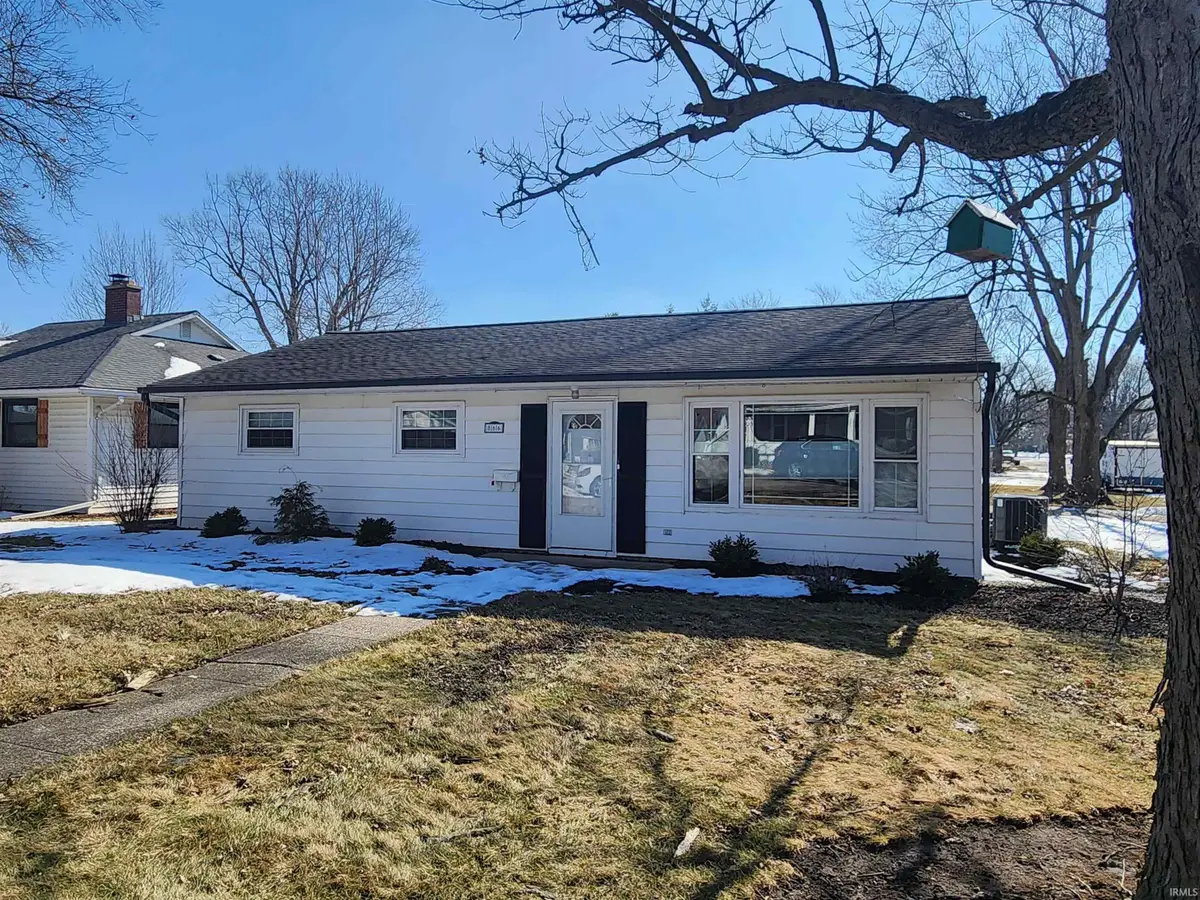 866 W Franklin Street, Berne, IN 46711 - #1