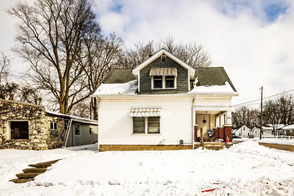 1424 S Meeker Avenue, Muncie, IN 47302 - #1