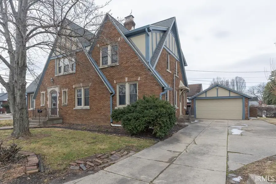 665 S Weinbach Avenue, Evansville, IN 47714 - #2