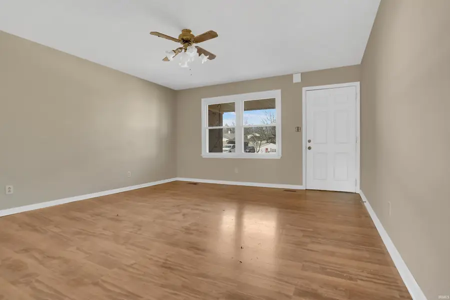 7833 Marywood Drive, Newburgh, IN 47630 - #3