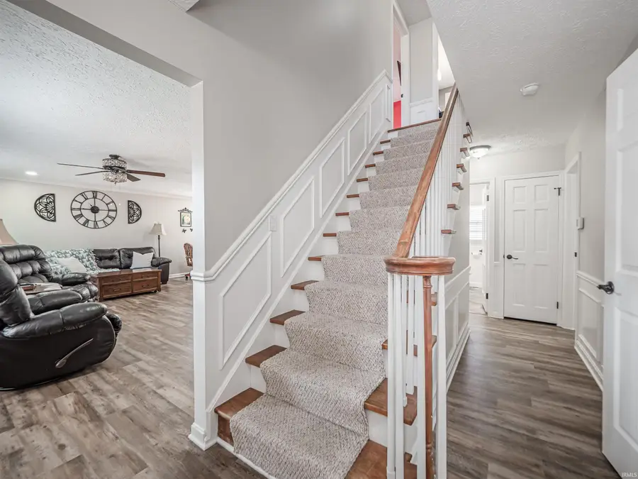 2041 Polaris Avenue, Evansville, IN 47715 - #2