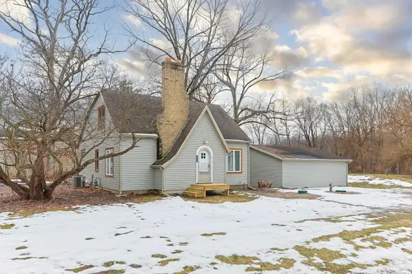 20140 Auten Road, South Bend, IN 46637