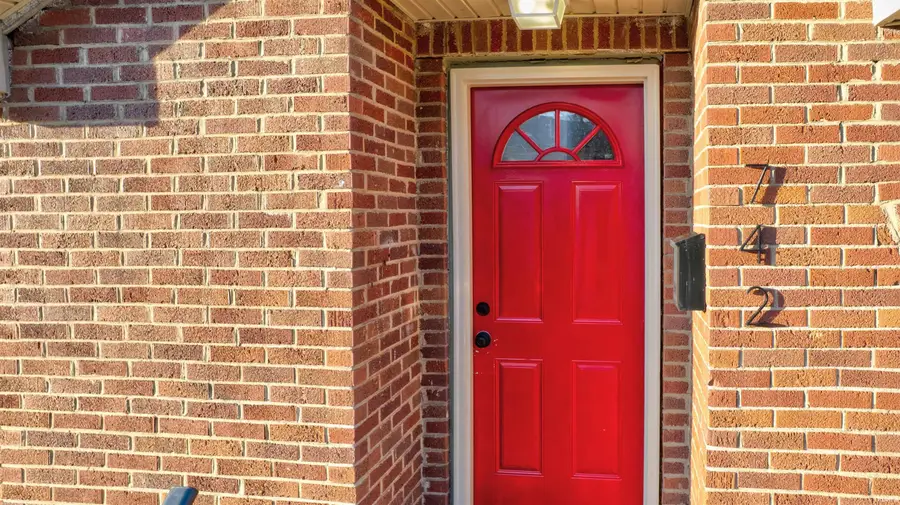 742 E Powell Avenue, Evansville, IN 47713 - #3