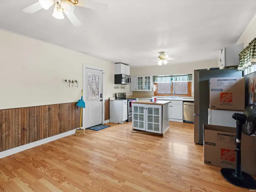 6207 S Augusta Vigo Street, Winslow, IN 47598 - #3