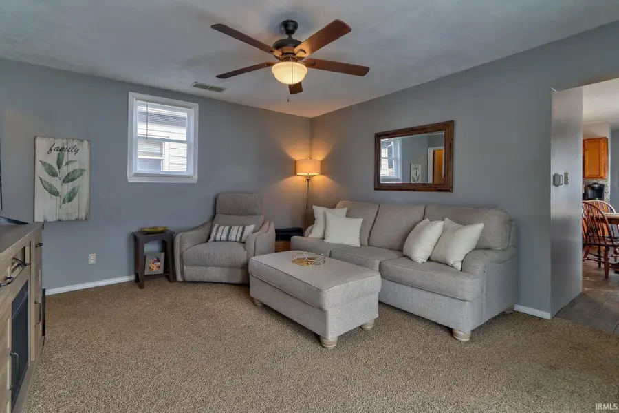 211 N Woods Avenue, Evansville, IN 47712 - #2