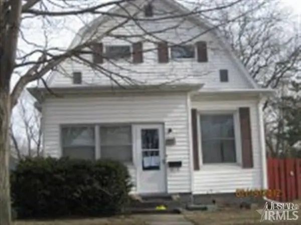 204 N Whitley Street, Columbia City, IN 46725