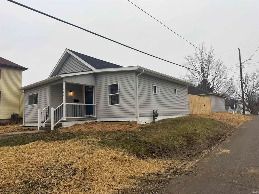 756 N Lafontaine Street, Huntington, IN 46750 - #2