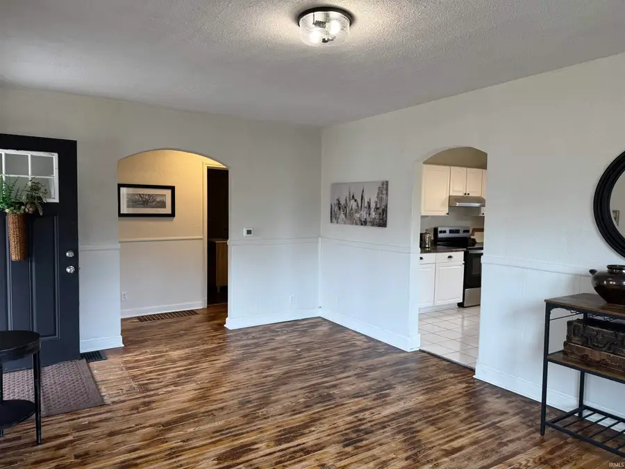 808 E 13th Street, Muncie, IN 47302 - #2