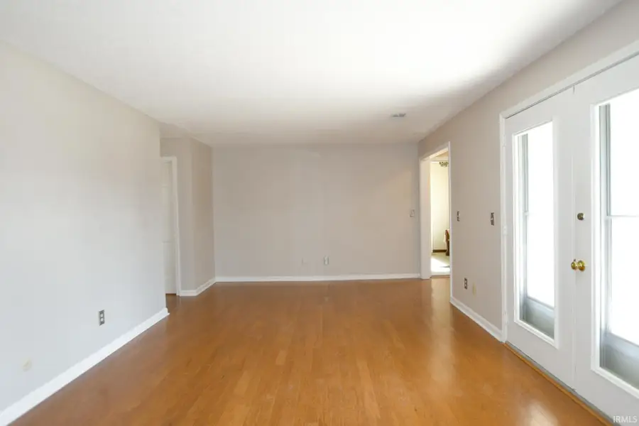 6628 Newburgh Road, Evansville, IN 47715 - #3