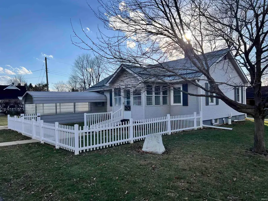 207 N Jefferson Street, Sulphur Springs, IN 47388 - #2