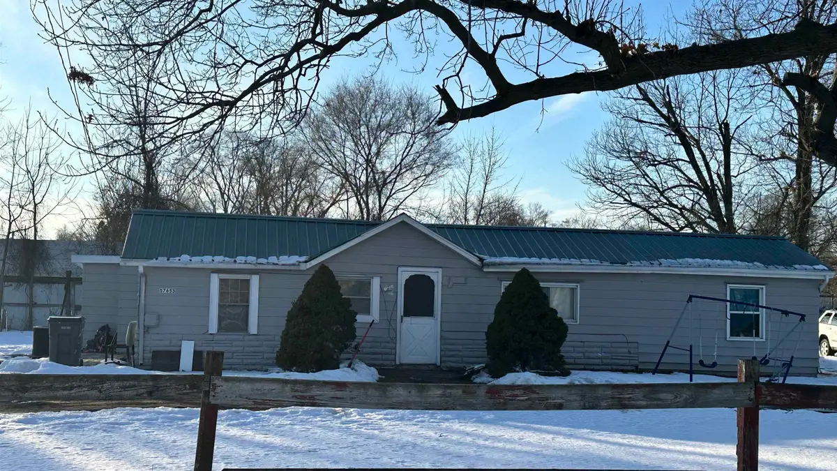 57653 Edwards Street, Elkhart, IN 46517 - #1