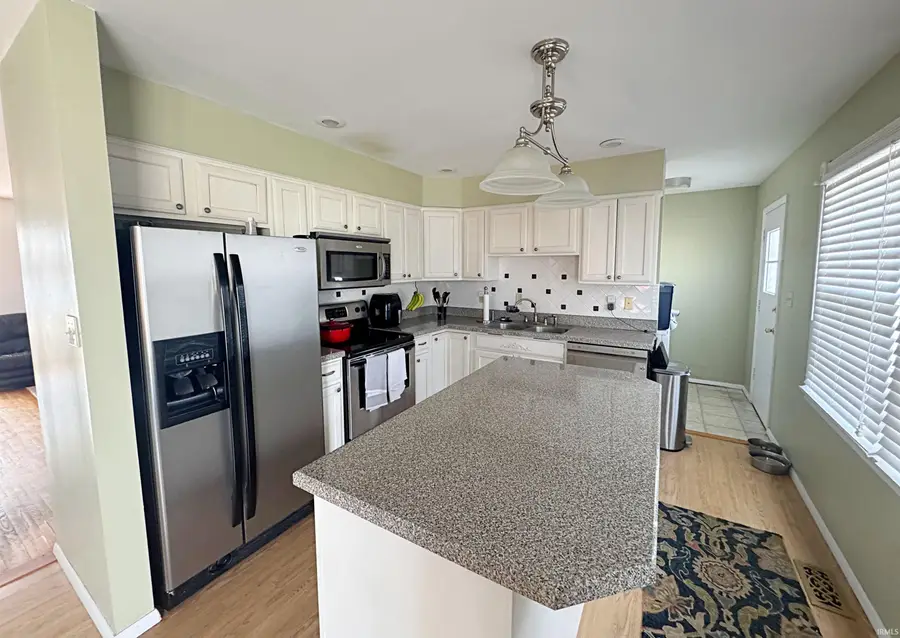 2219 W Buena Vista Road, Evansville, IN 47720 - #3