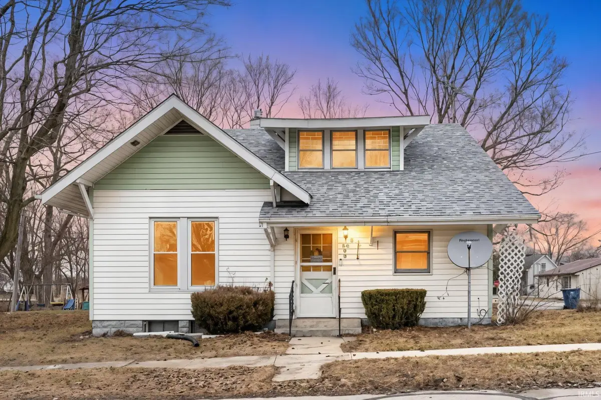 110 N Main Street, Macy, IN 46951 - #1