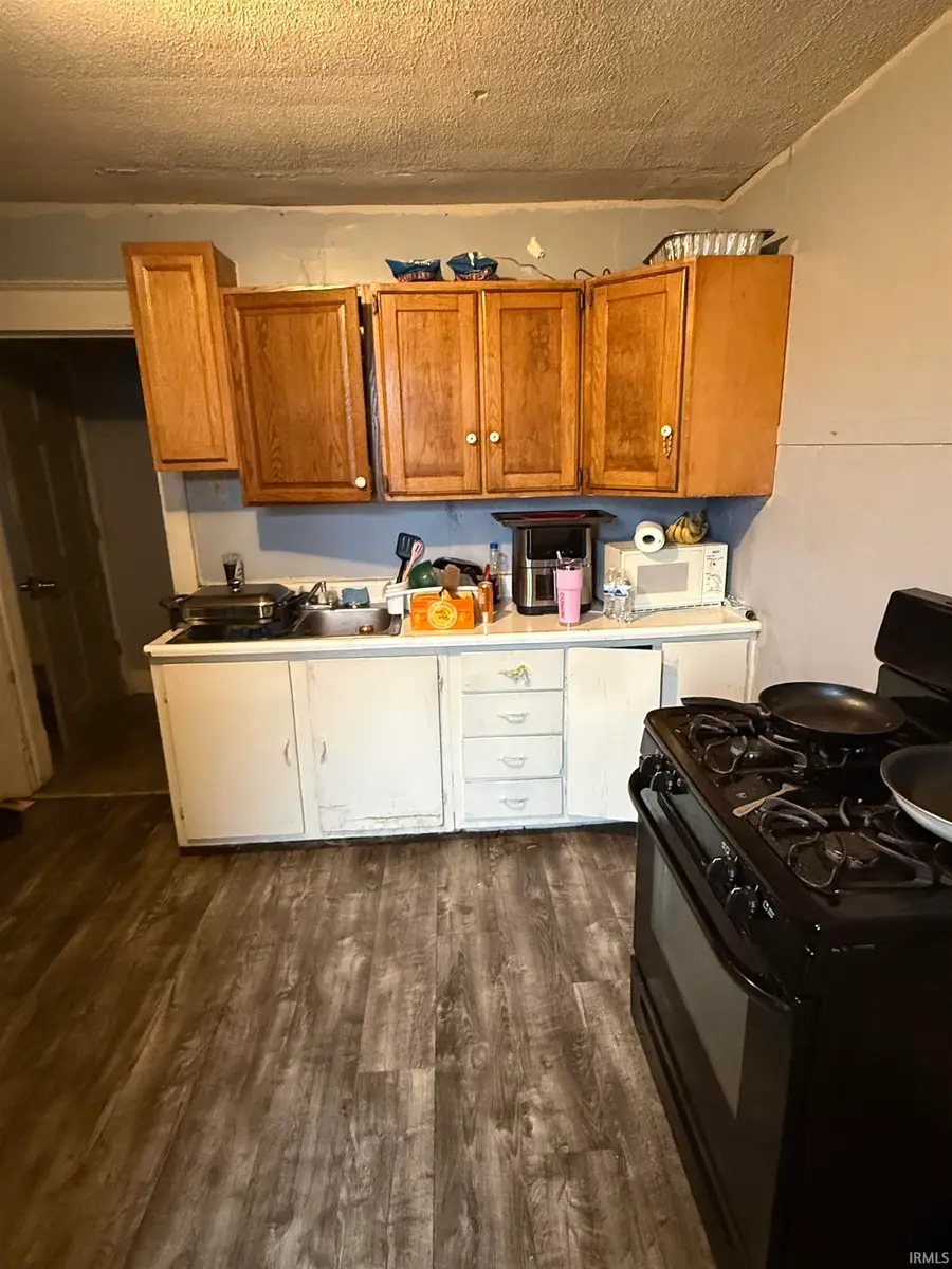 101 Bond Street, Laporte, IN 46350 - #3