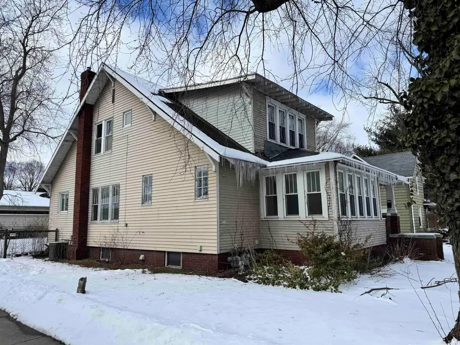 143 Kenwood Avenue, Elkhart, IN 46516 - #2