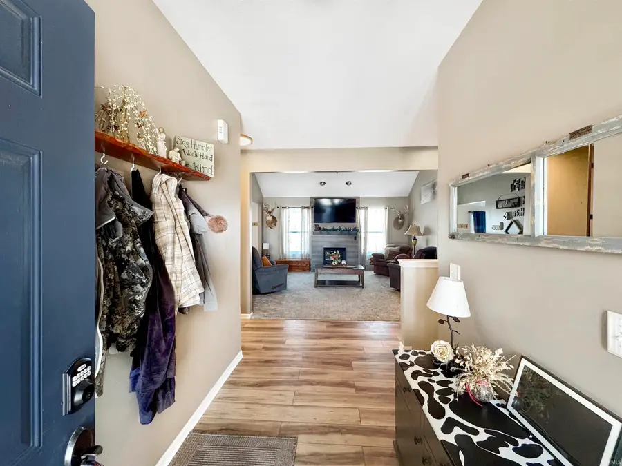 1366 W Glenview Court, Columbia City, IN 46725 - #2