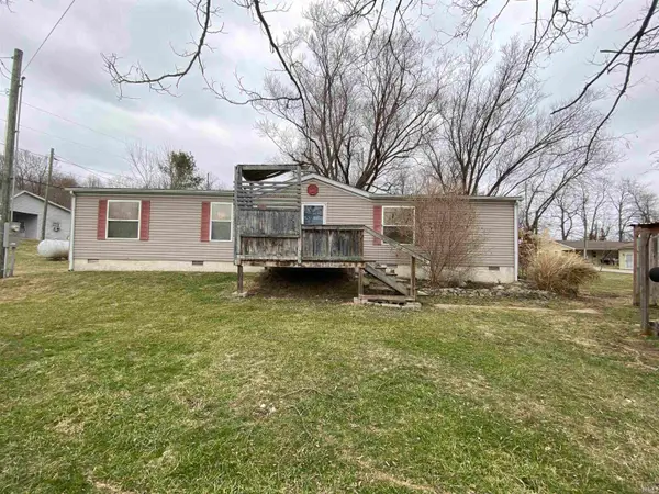 33 Allen Street, Heltonville, IN 47436