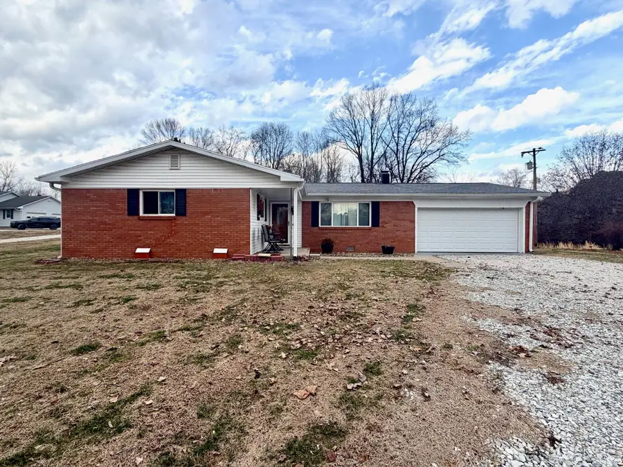 577 Sunny Acres Drive, Bedford, IN 47421 - #2