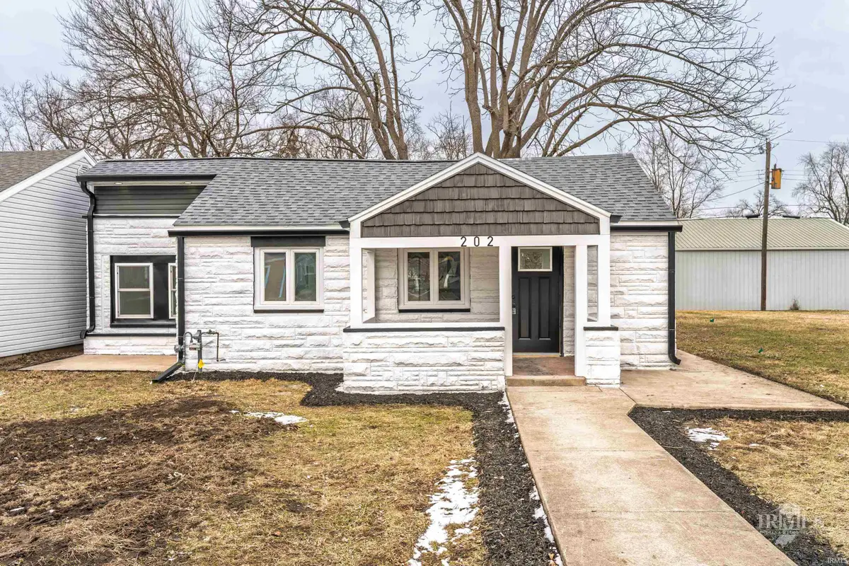 202 E Andover Avenue, Muncie, IN 47303 - #1