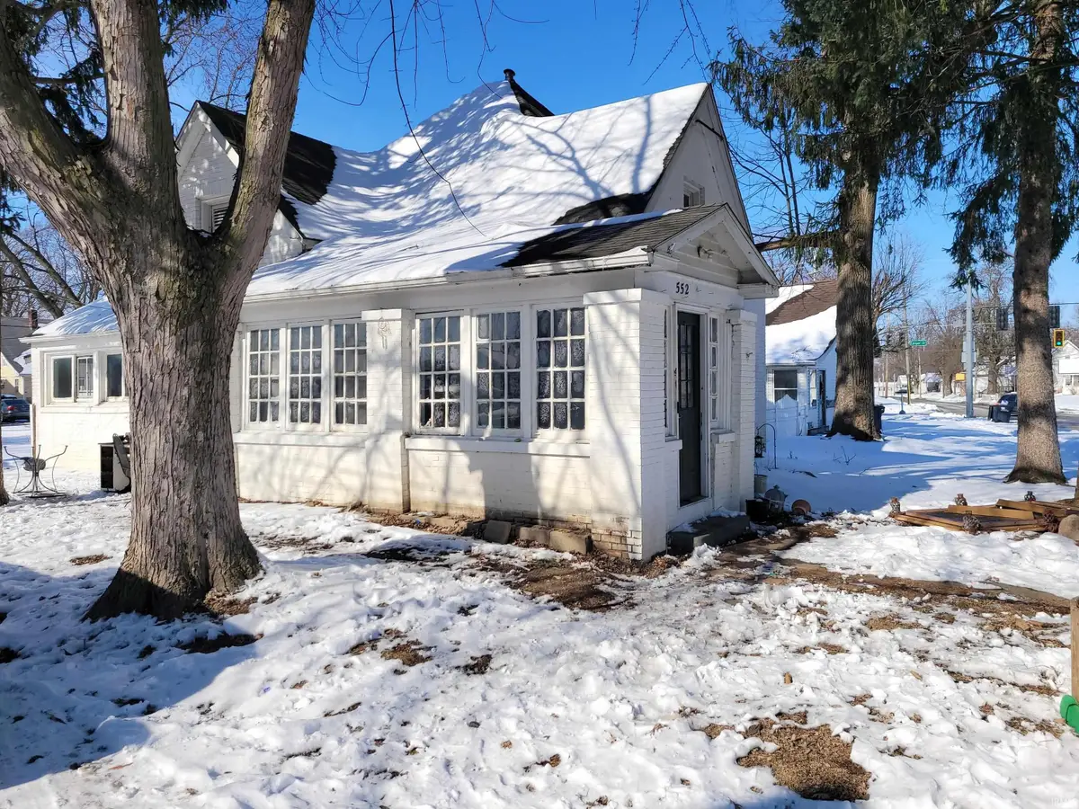 552 Delphi Avenue, Frankfort, IN 46041 - #1