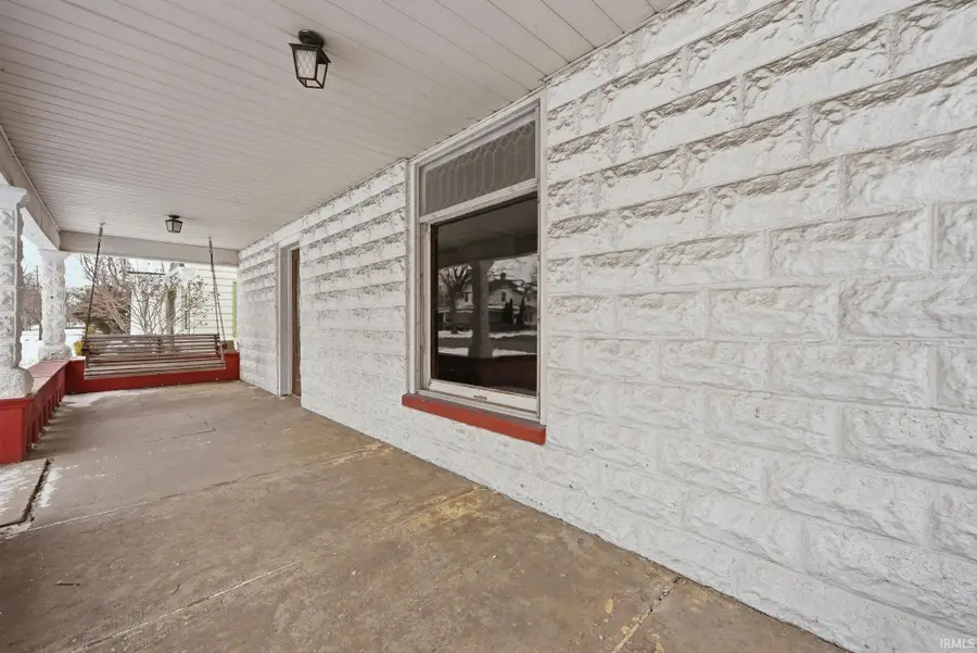 621 E Diamond Street, Kendallville, IN 46755 - #3