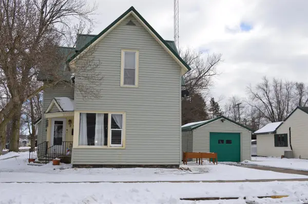 209 N Lake Street, Syracuse, IN 46567