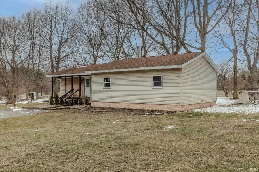 4445 N 1st Place, Leesburg, IN 46538 - #3