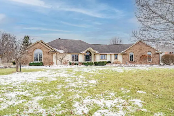 11011 Shiregreen Lane, Fort Wayne, IN 46814