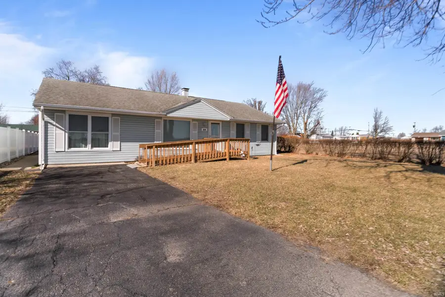 810 Ash Street, Tipton, IN 46072 - #3