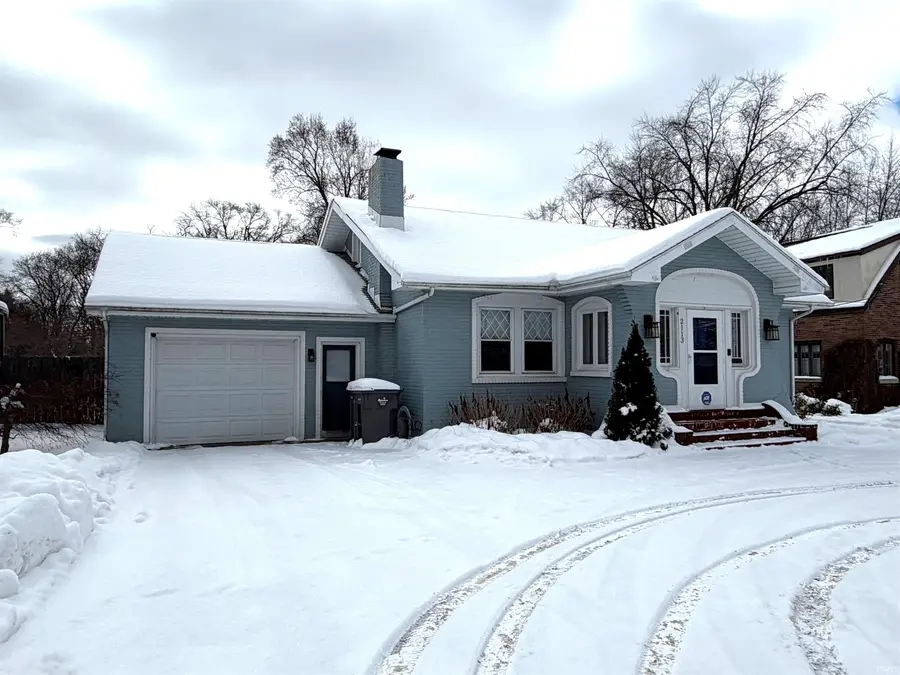 2113 E Jackson Boulevard, Elkhart, IN 46516 - #3