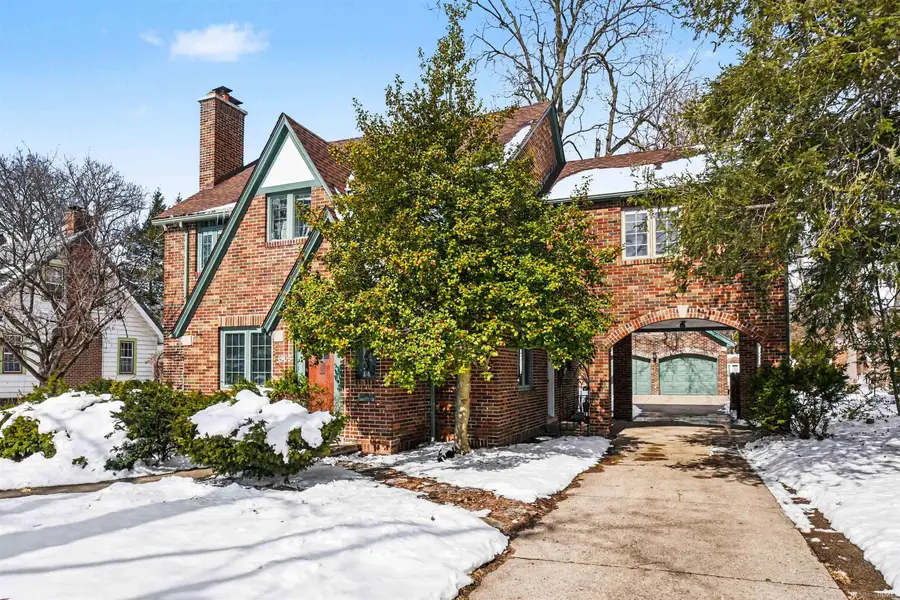 1905 E Madison Street, South Bend, IN 46617 - #3