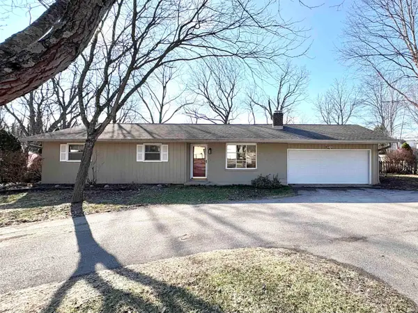 4225 N Brookwood Drive, Bloomington, IN 47404