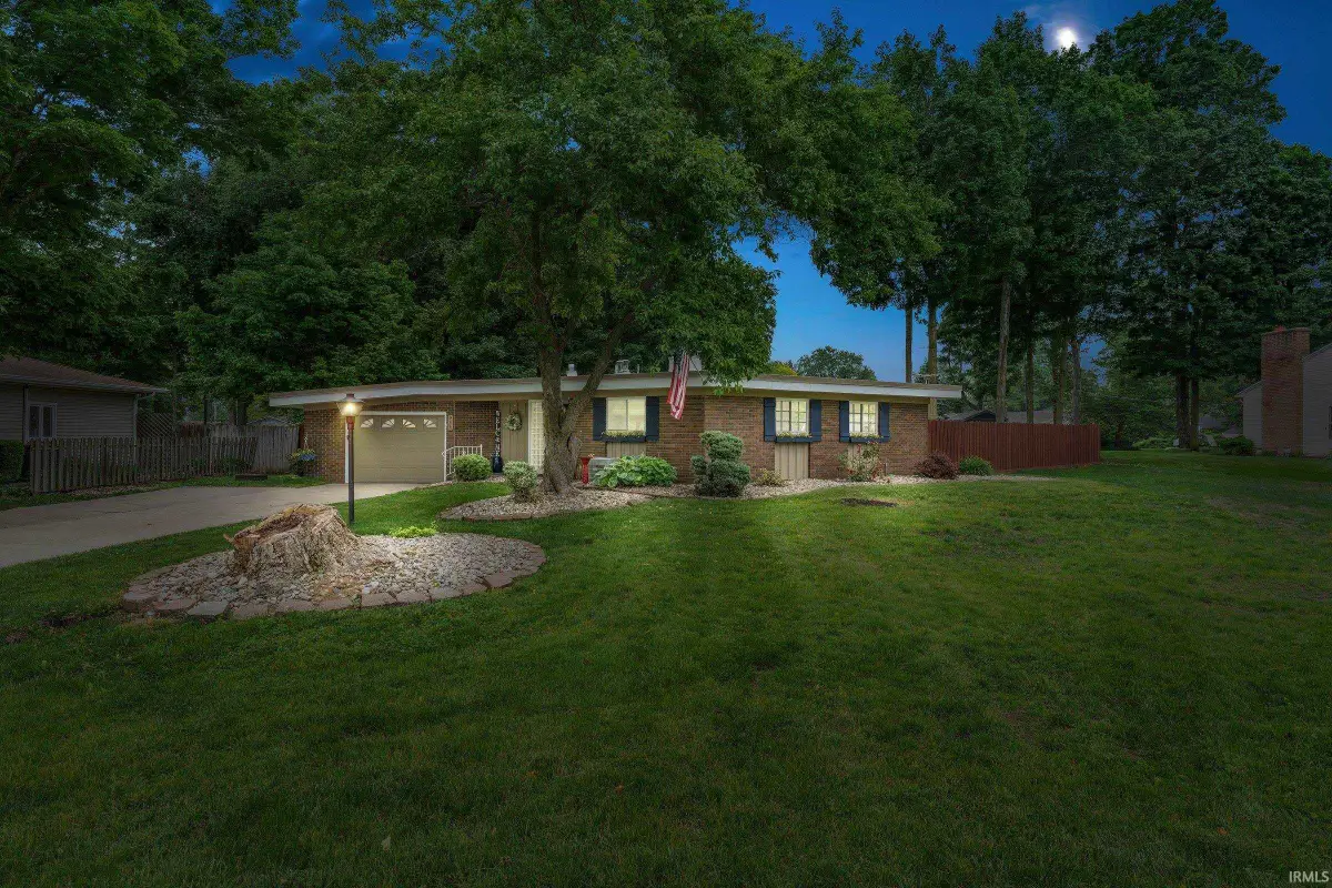 61560 Druid Lane, South Bend, IN 46614 - #1