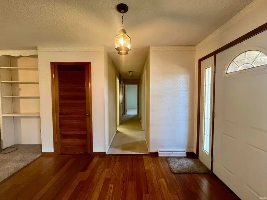 1 Golfview Drive, Logansport, IN 46947 - #3