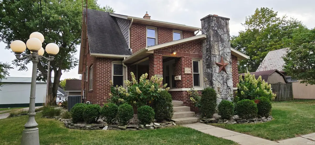 503 E 3rd Street, North Manchester, IN 46962 - #1