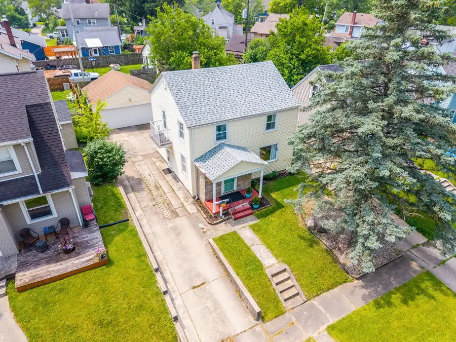 2222 Lawndale Drive, Fort Wayne, IN 46805 - #2