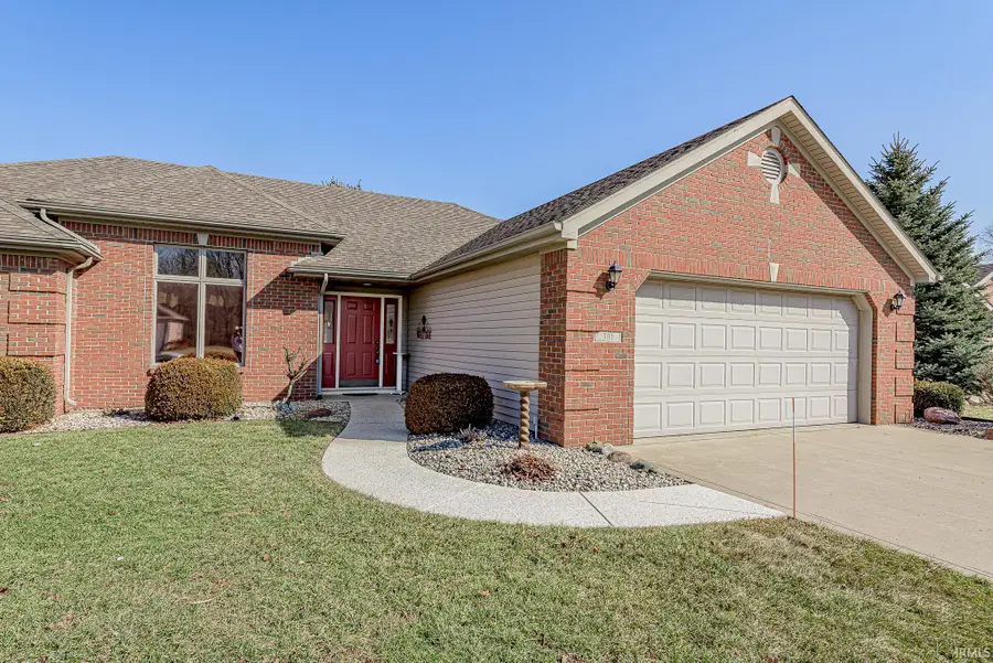 301 S Eagle Glen Trail, Columbia City, IN 46725 - #3