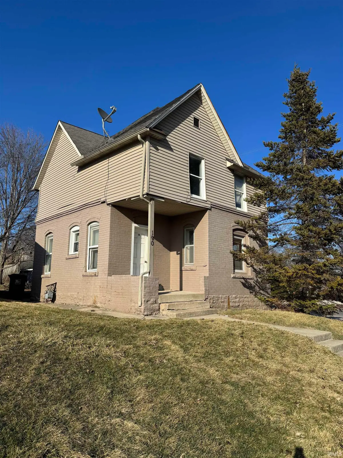 190 E Canal Street, Wabash, IN 46992 - #1