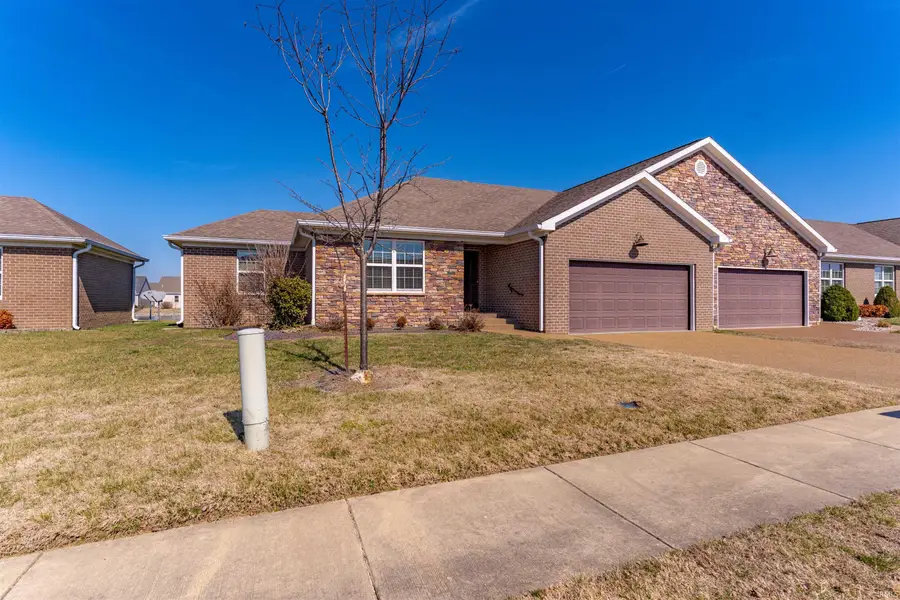 9904 Arbor Lake Drive, Newburgh, IN 47630 - #3