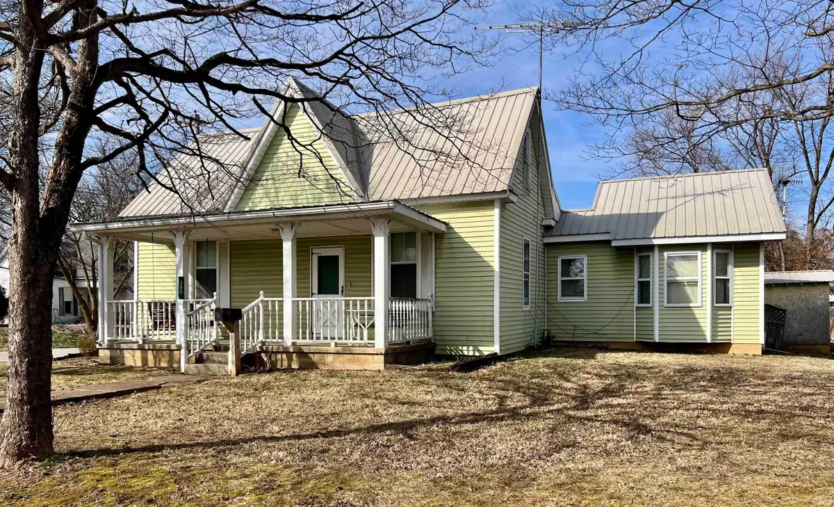 380 W Vincennes Street, Orleans, IN 47452 - #1