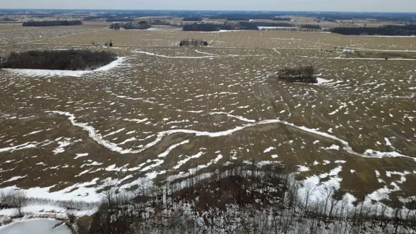 1441 S 500 E, Hartford City, IN 47348