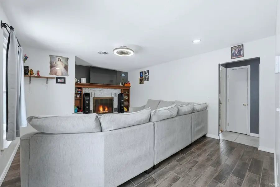 2903 Vance Avenue, Fort Wayne, IN 46805 - #3