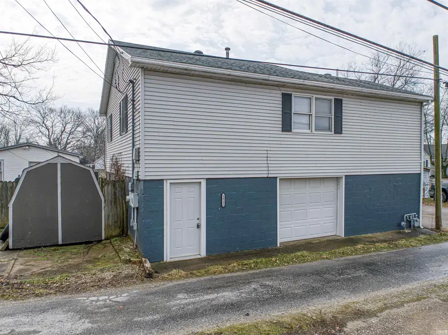 1017 W Third Street, Mount Vernon, IN 47620 - #3