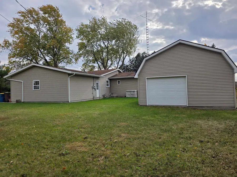 1457 Mcconnell Drive, Bluffton, IN 46714 - #2